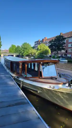 Buffet op een dinercruise – Rederij Aemstelland (70+ gasten).jpg