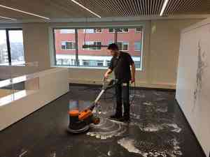 gevelreiniging_arnhem_Facilitaire_Service_Nederland_B.V._2.jpg