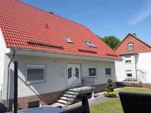 dachdecker_detmold_F.Creutz_DachTech_Dachbeschichtung_2.jpg