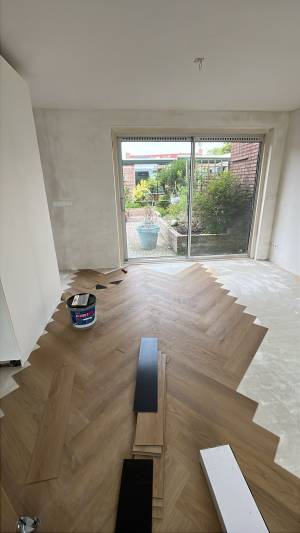 YK  Dienstverlening  bv.jpg