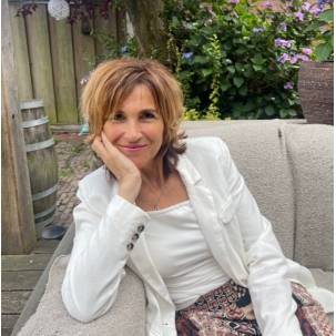 Monique Stamsnijder, Therapie & Coaching.jpg