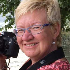 Annet Jonker - tekst & foto.jpg