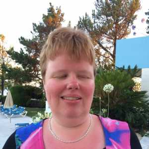 Helma van der Boom, Beëdigd vertaler Portugees en Frans.jpg