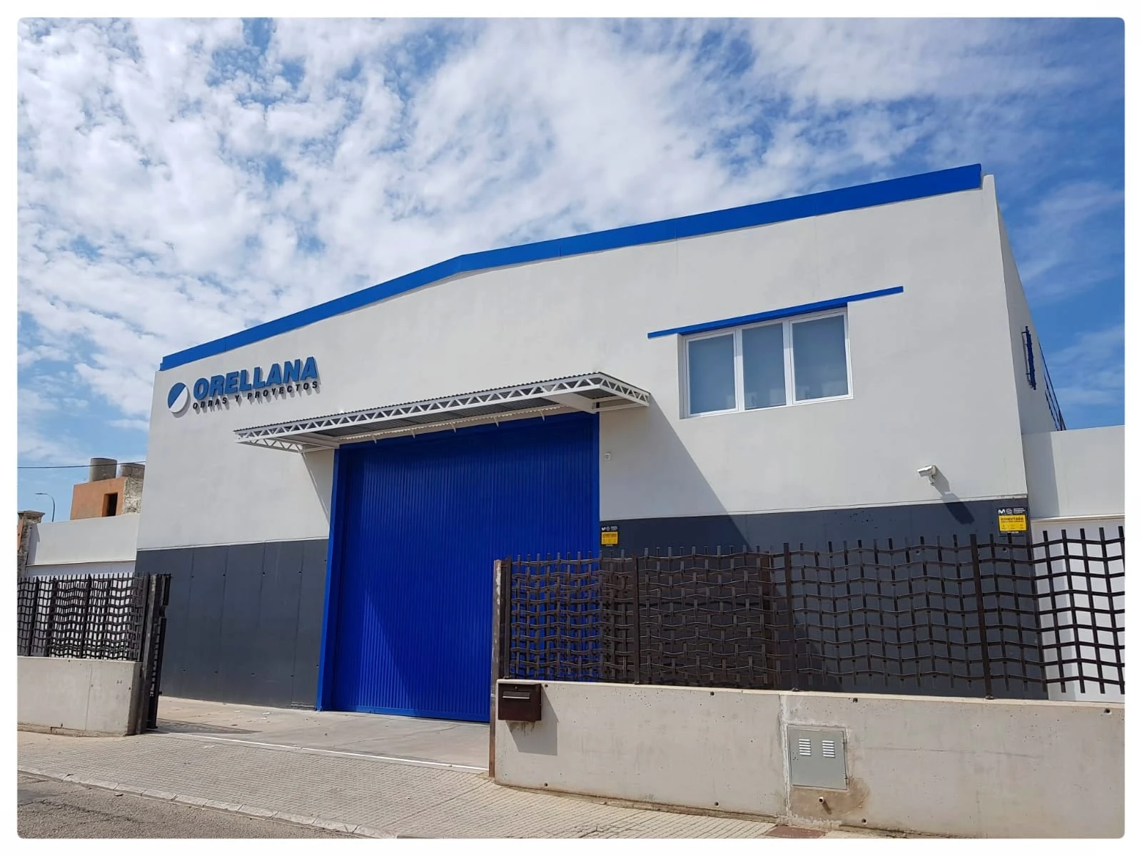Orellana Obras y Proyectos.jpg