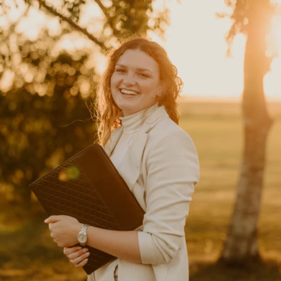 A Million Dreams wedding & events.jpg