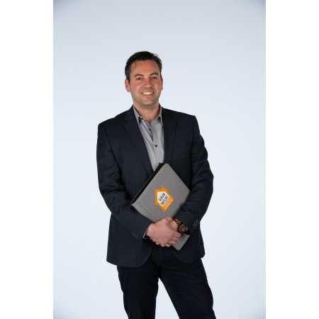 Van Wijk Vastgoed & Makelaardij.jpg