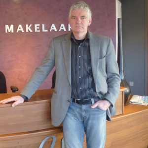 Woonstee Makelaar B.V..jpg