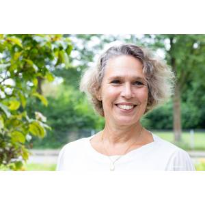 Zij Is de Makelaar.jpg