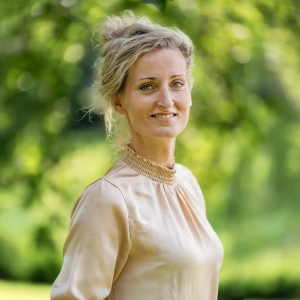 Sarah Joosten Mediation.jpg