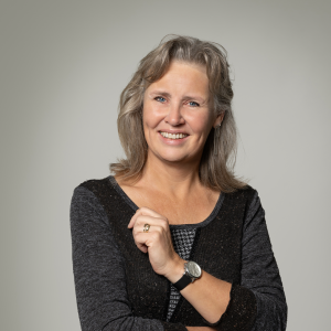 MONIQUE VAN HELDEN.jpg