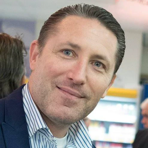 INTO Real Estate Makelaars.jpg