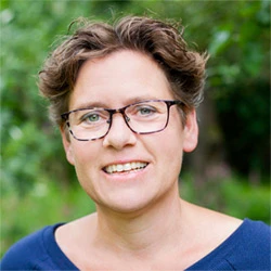 Josien Hanewald - Coach en Mediator Transformatieve Conflictoplossing.jpg