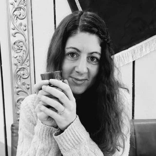 Nadja Hösch Therapie.jpg