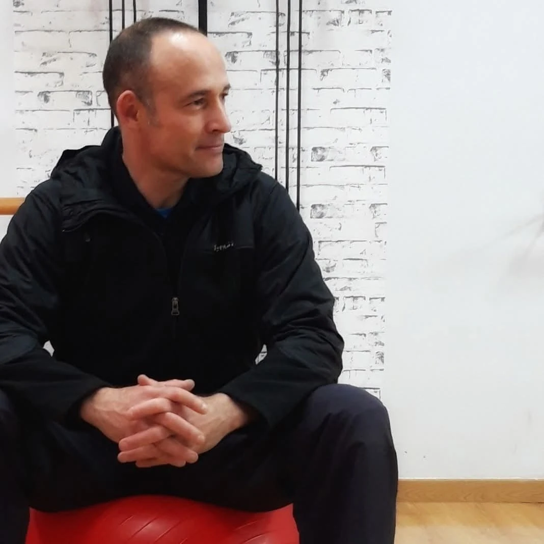 Alejandro J. Marin - Entrenador Personal.jpg