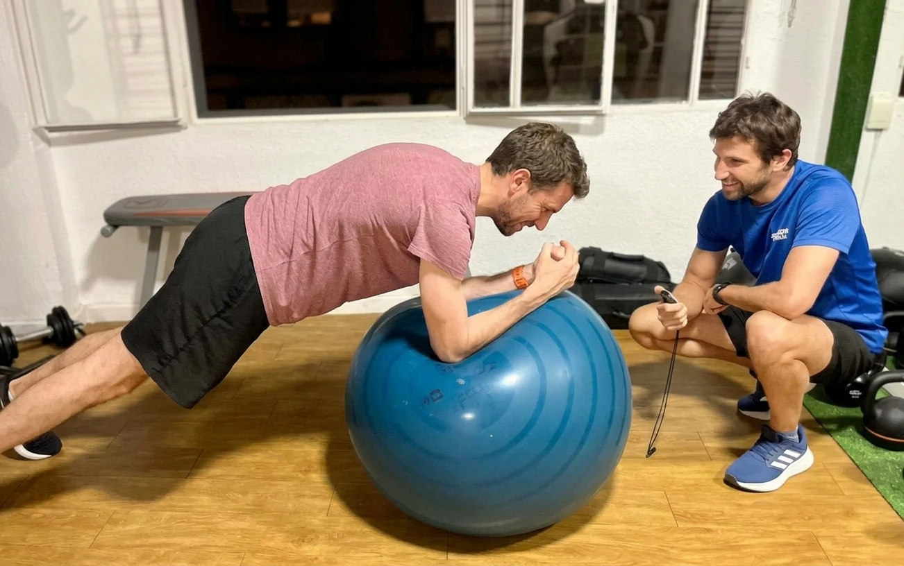 AM FIT Entrenador personal en Murcia - Aitor Martinez.jpg