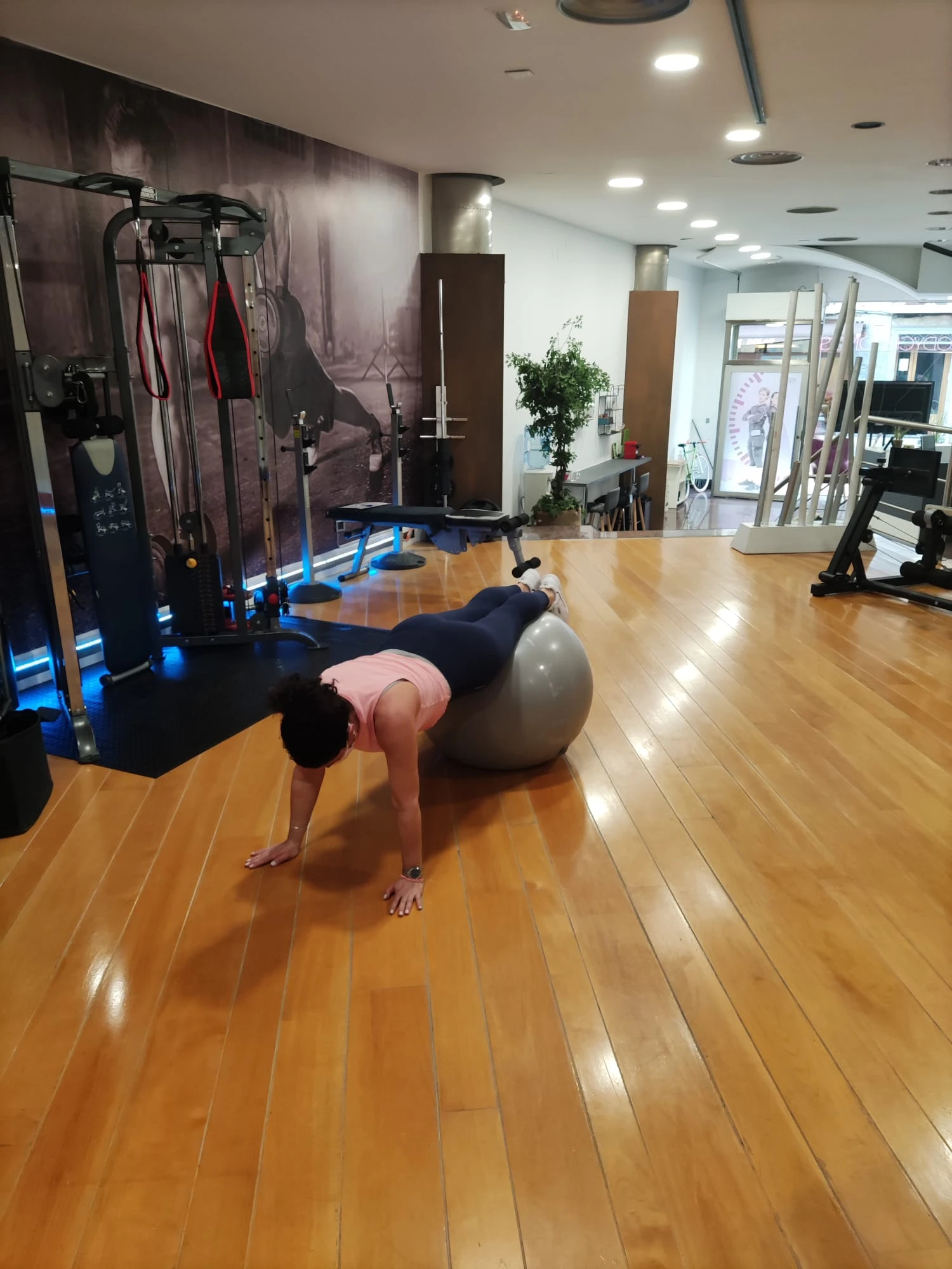 Centro de Entrenamiento Personal , Electrofitness FitnesBodychronos.jpg