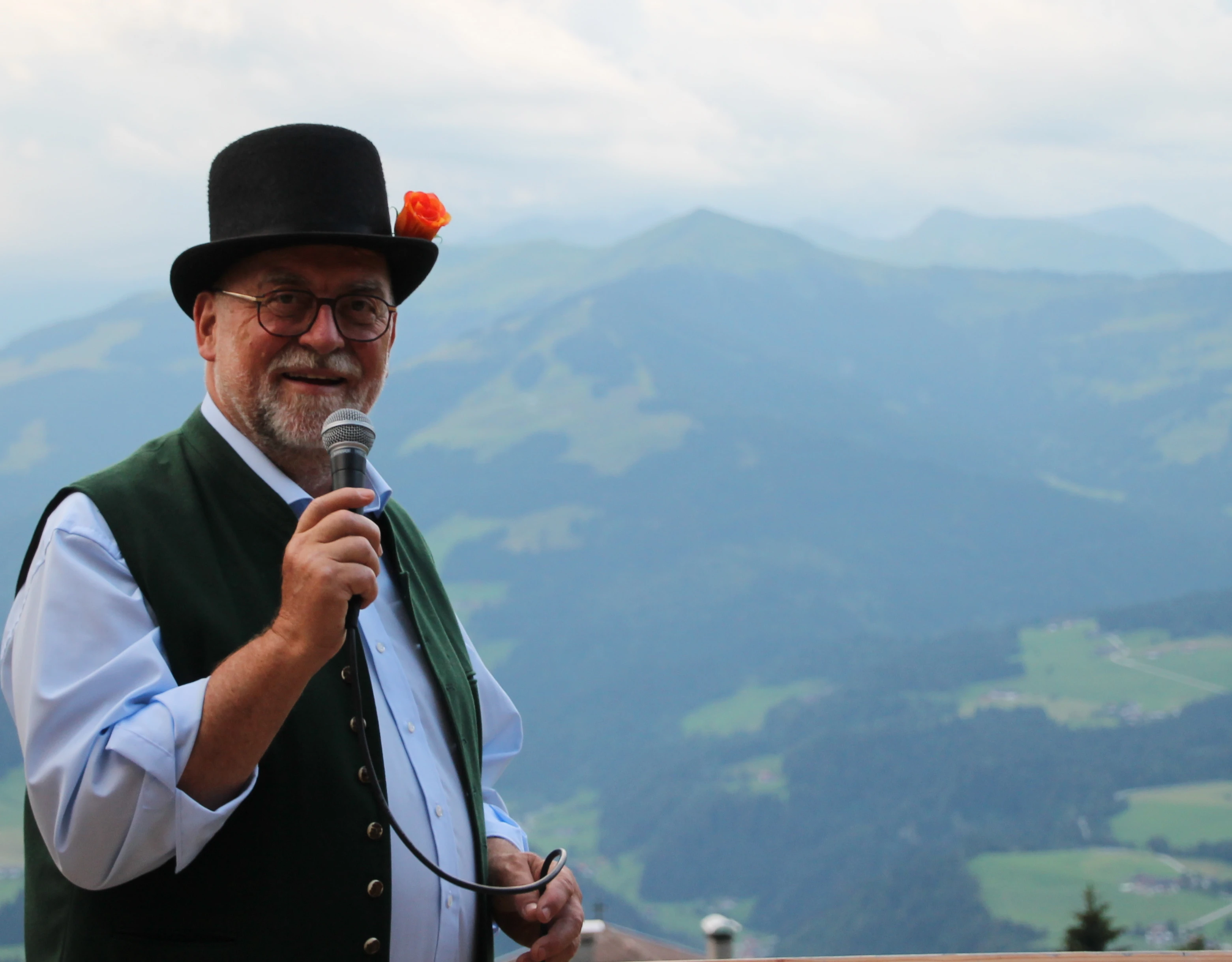 Event-DJ Reinhardt Reissner.jpg
