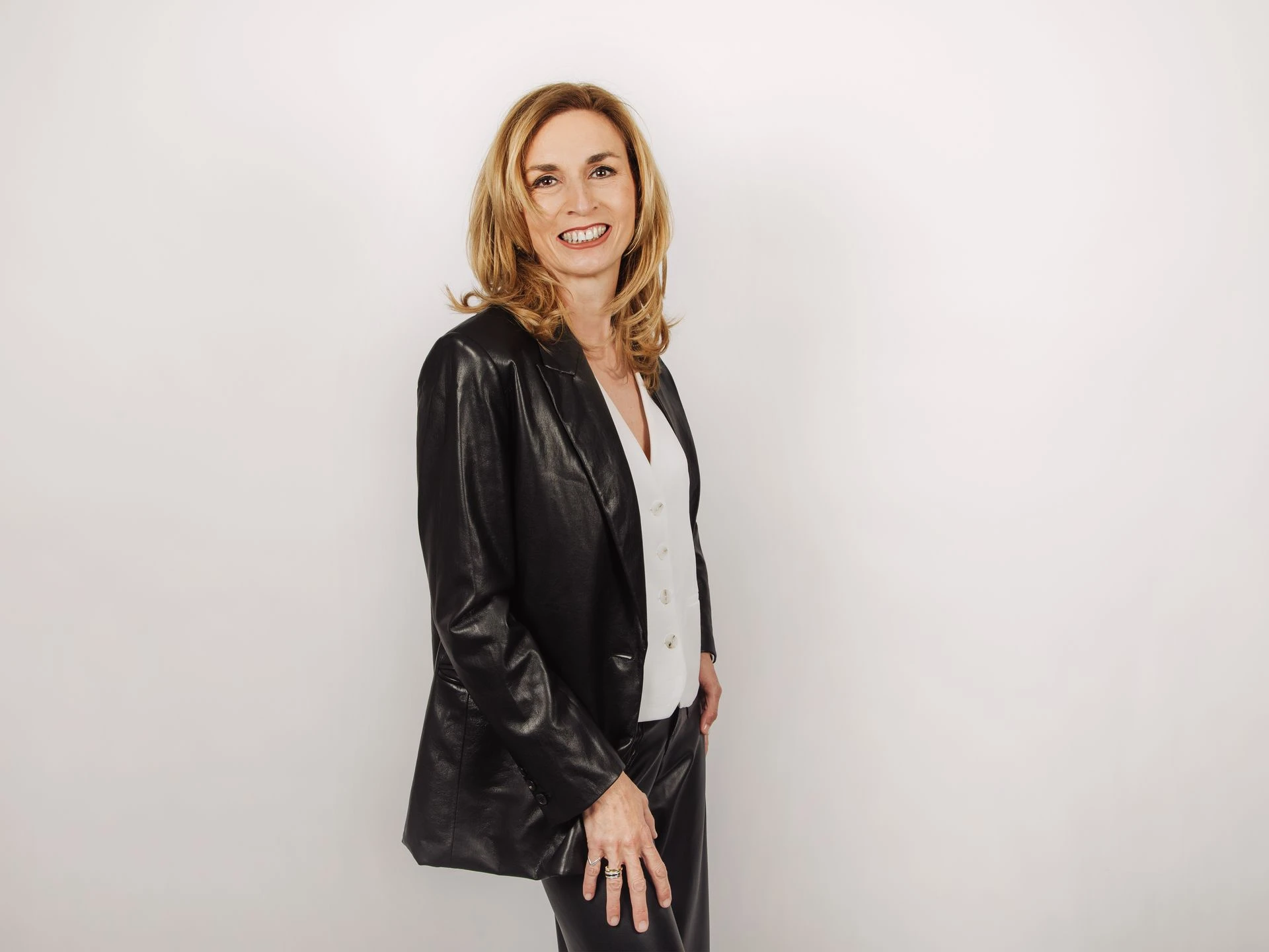 Victoria Llano de Lucas - Elephant Real Estate.jpg