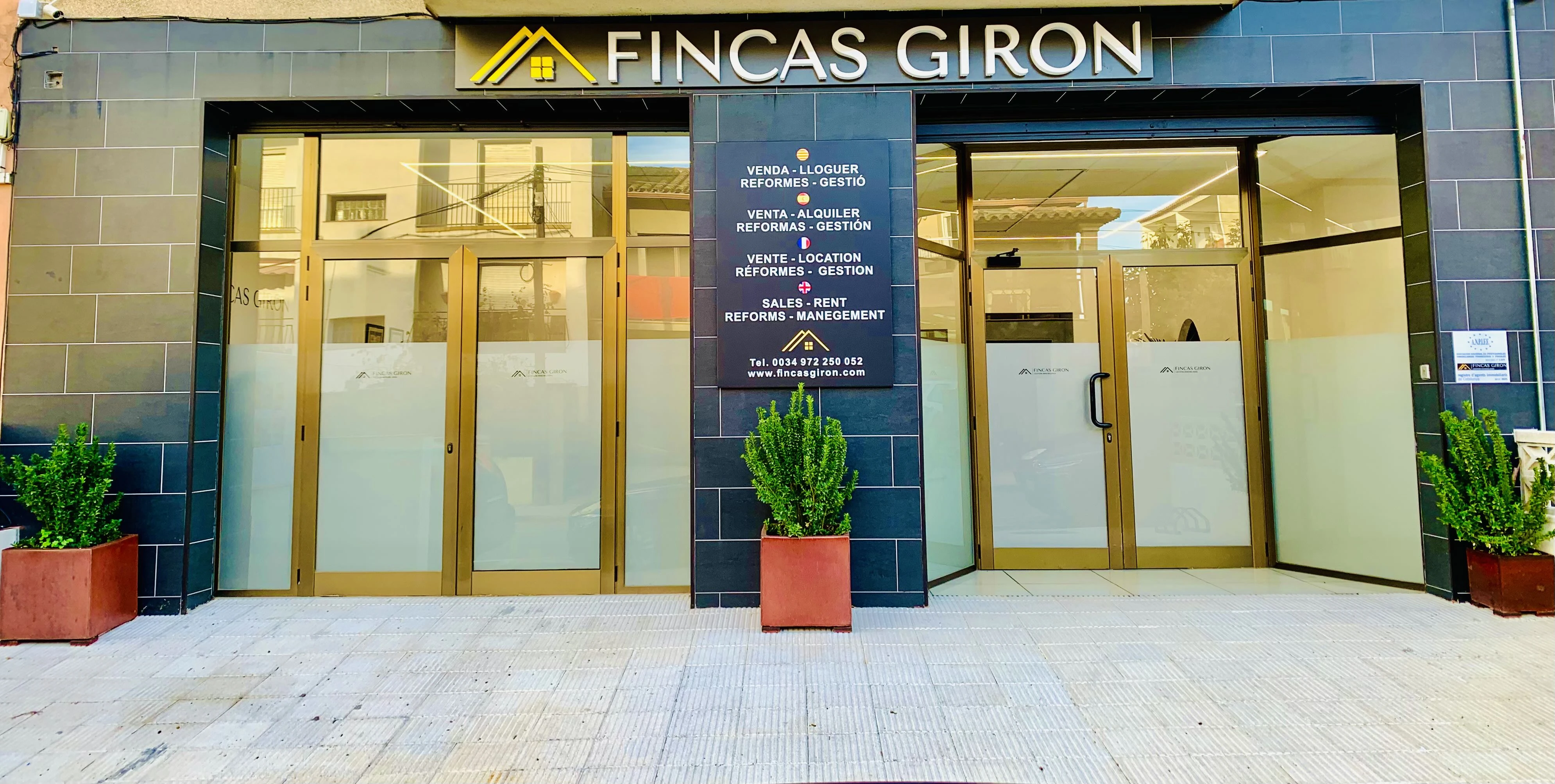 FINCAS GIRON.jpg