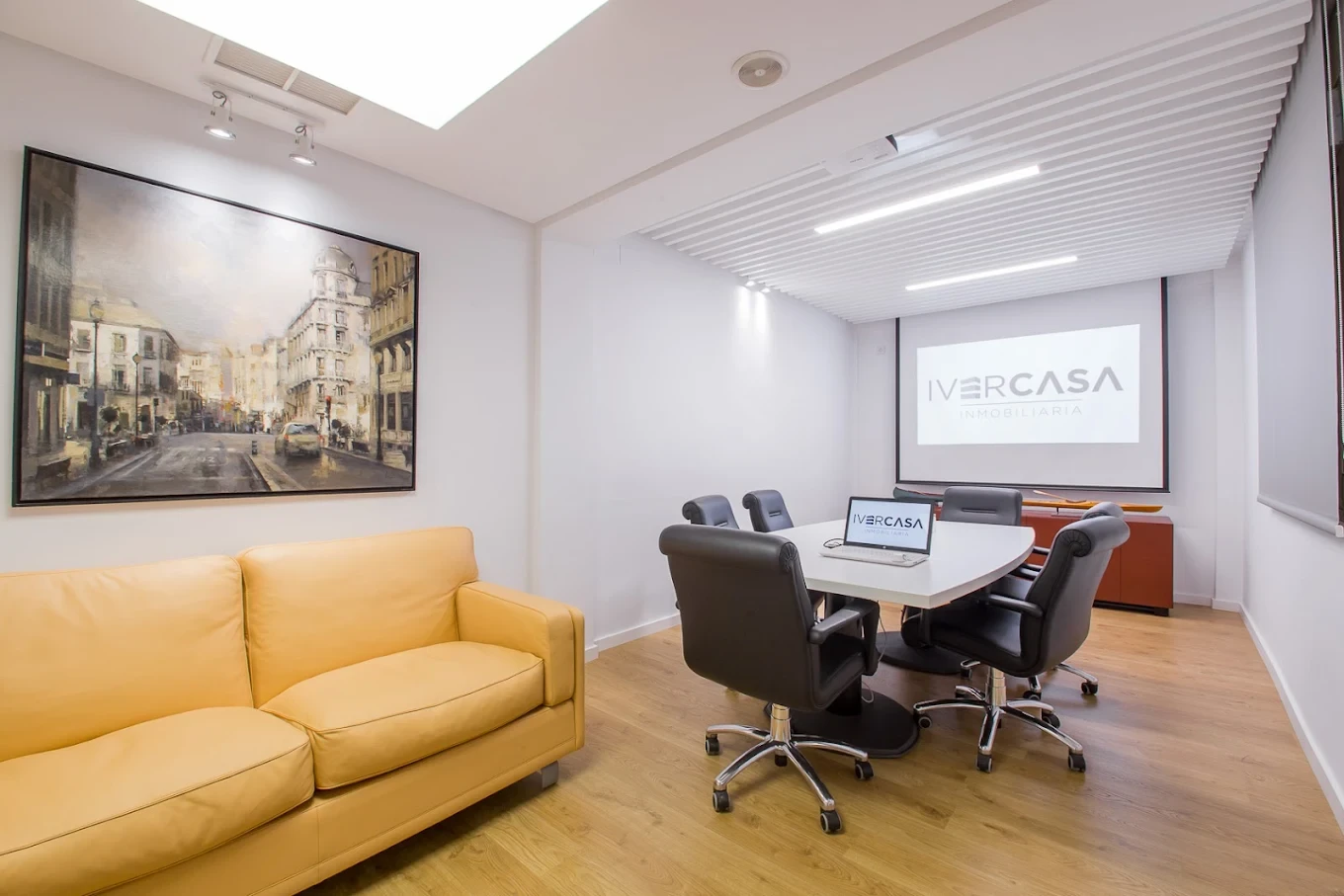 Ivercasa inmobiliaria de Granada.jpg