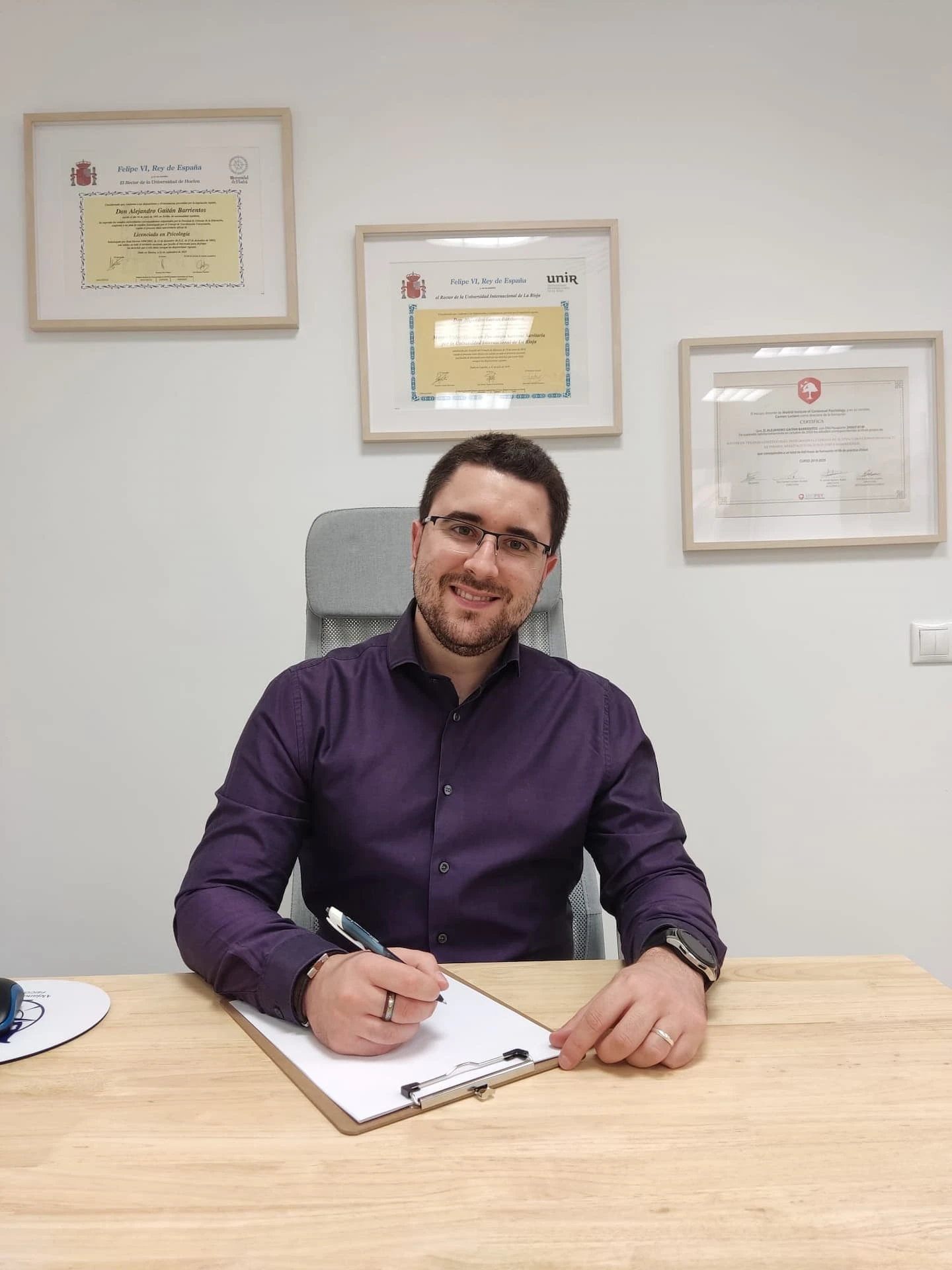 Alejandro Gaitán Psicología.jpg