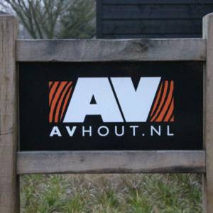AV hout.jpg