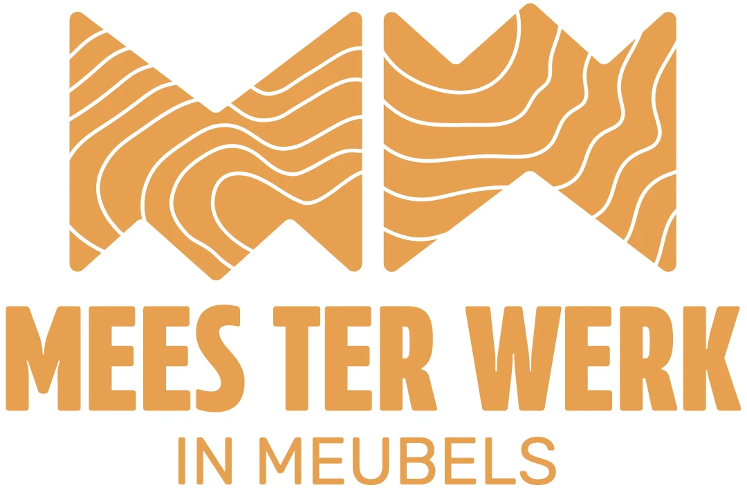 Mees ter werk in meubels.jpg