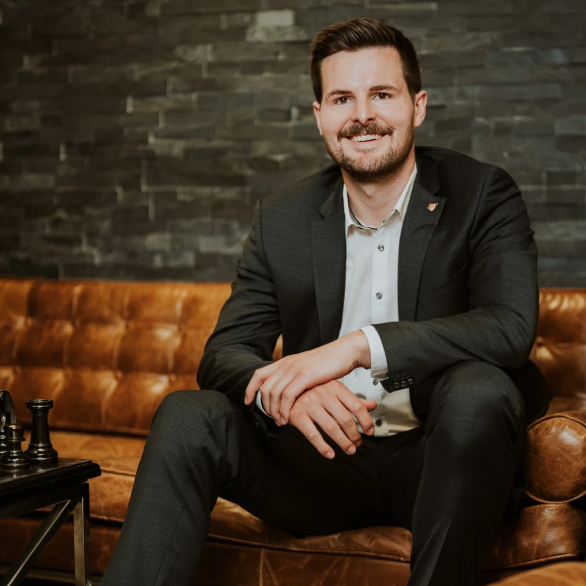 Fabio Kohlenbeck Finanzberatung - selbstständiger Repräsentant der tecis AG.jpg