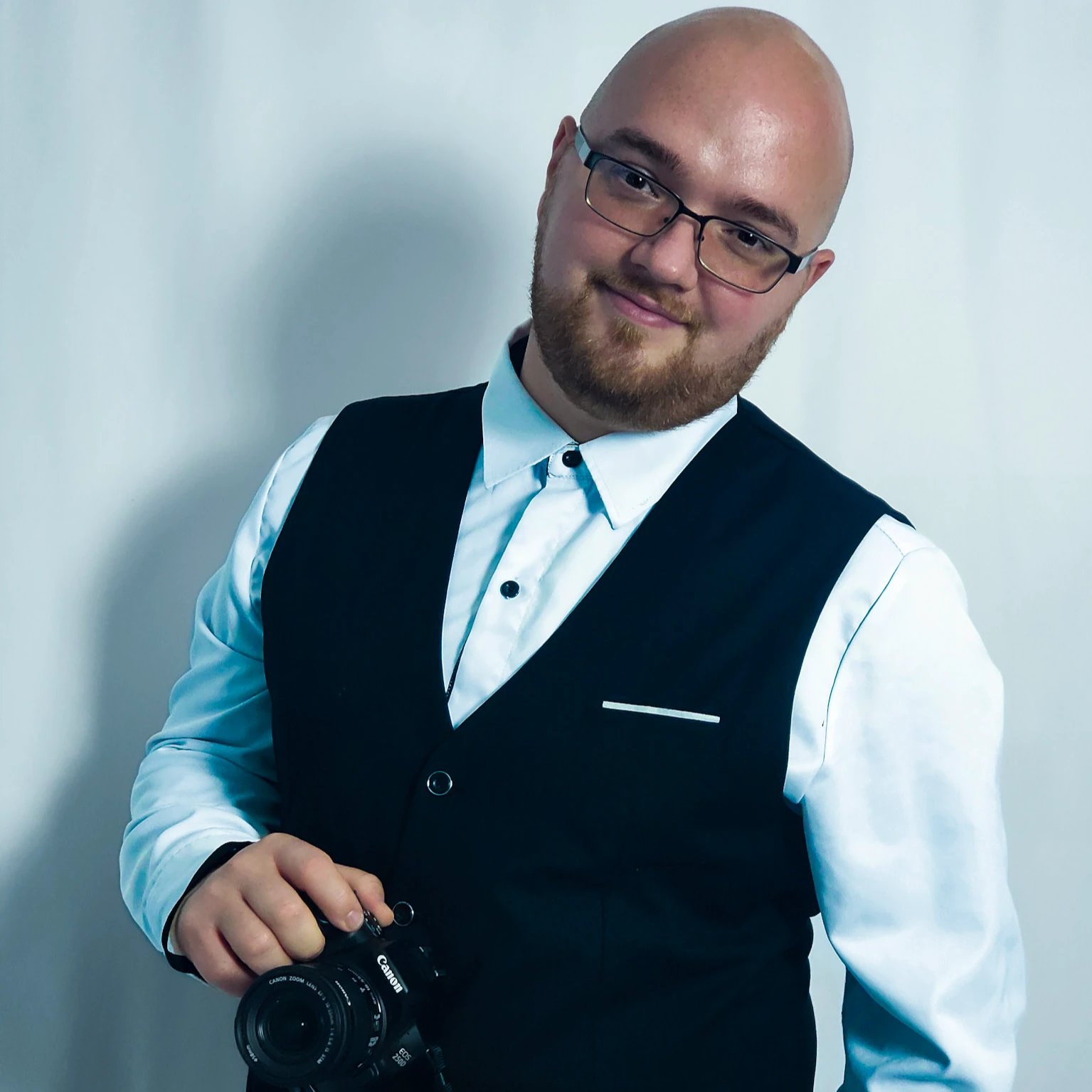 Vladu-ClickPhotoProStudio.jpg