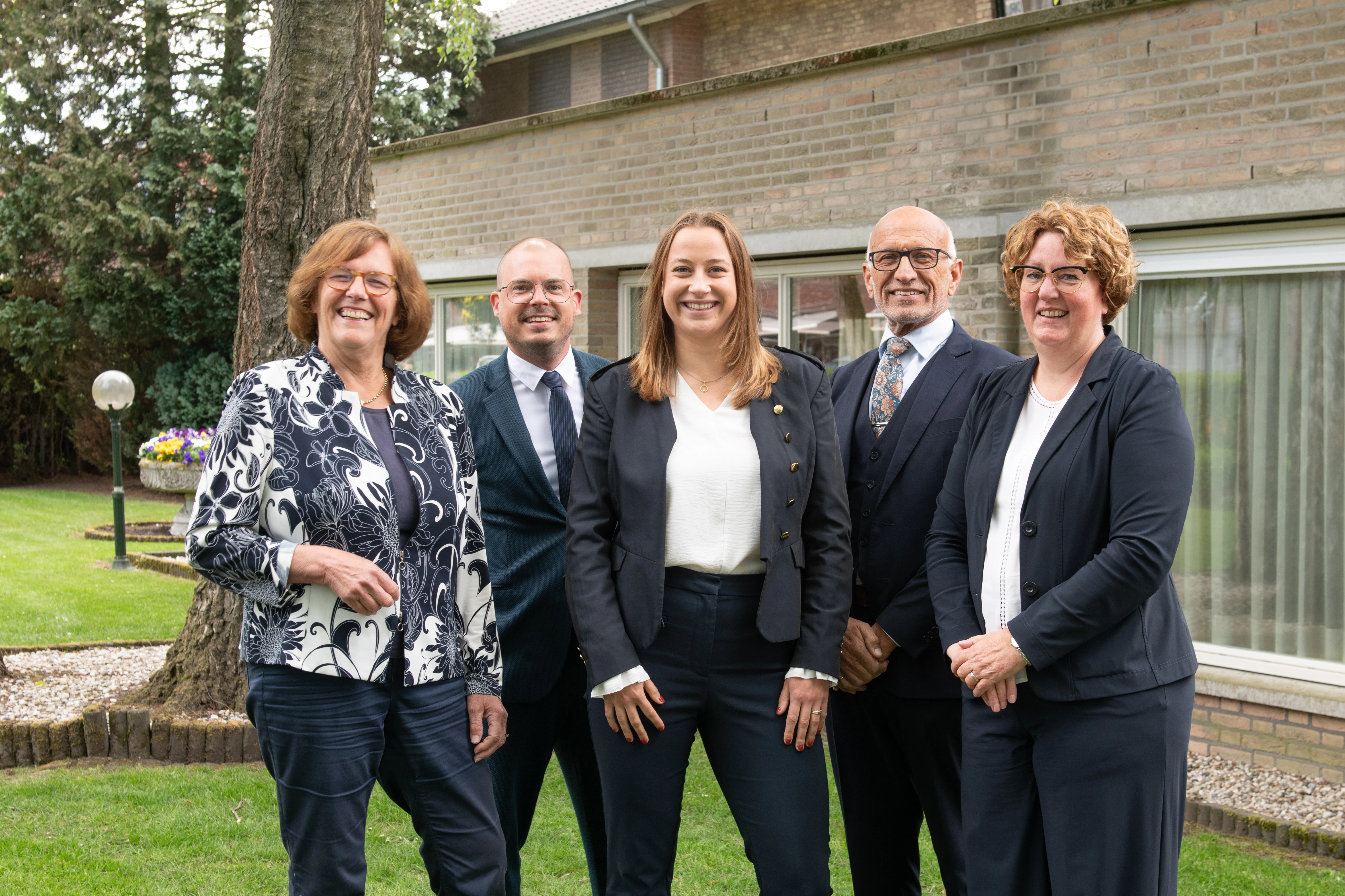 Pijpen BV Uitvaartverzorging A van.jpg