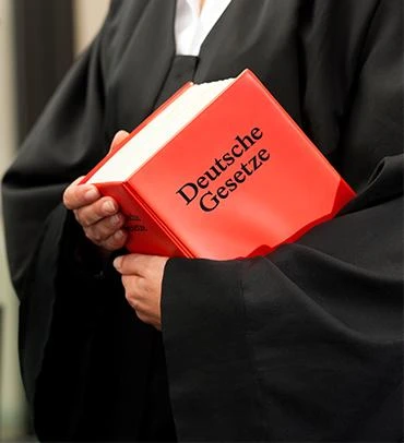 Rechtsanwaltskanzlei Hasret Karadeniz.jpg