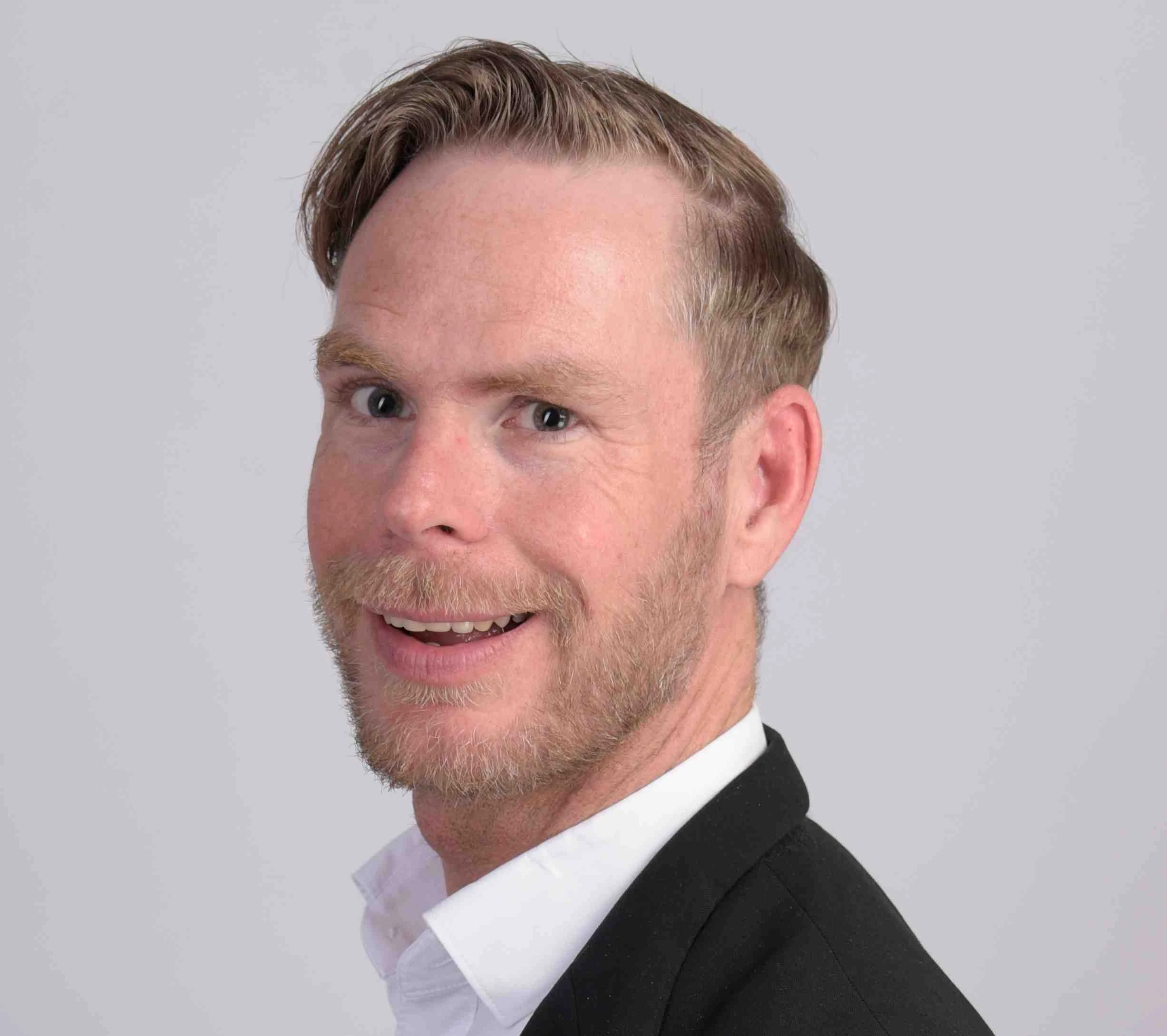 Vertrieb. Einfach. Machen.Vertriebscoach Dominik Ühleke verhilft Ihnen zu mehr Umsatz! .jpg