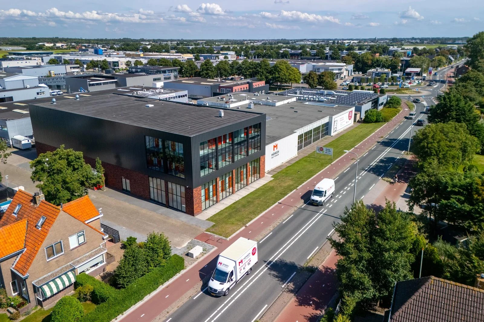 Menken Self Storage .jpg