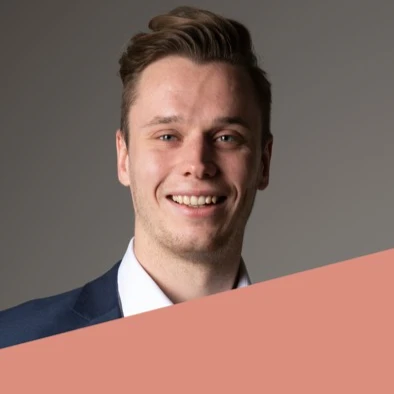 Van Leeuwen Finance.jpg