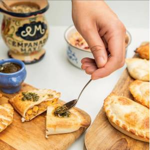 Empanadas Maxima.jpg