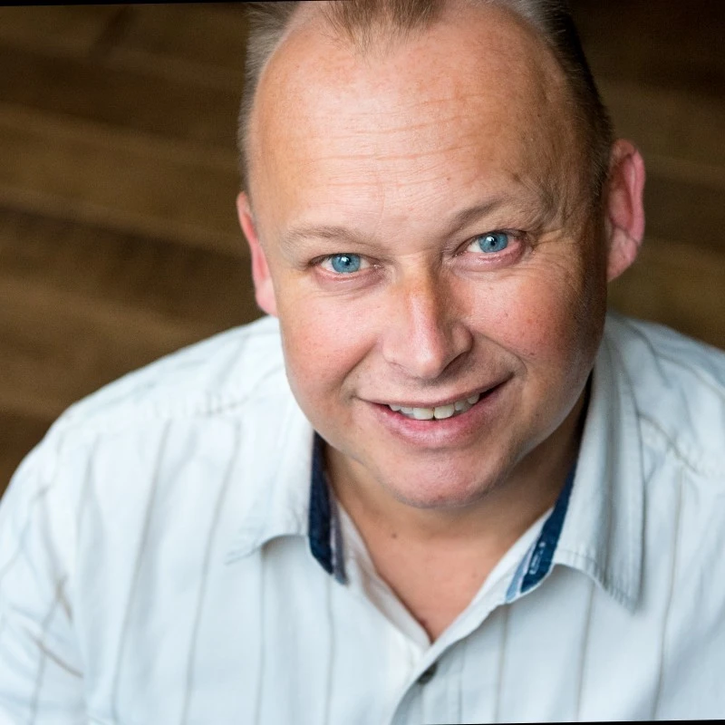 RPcom Business services.jpg