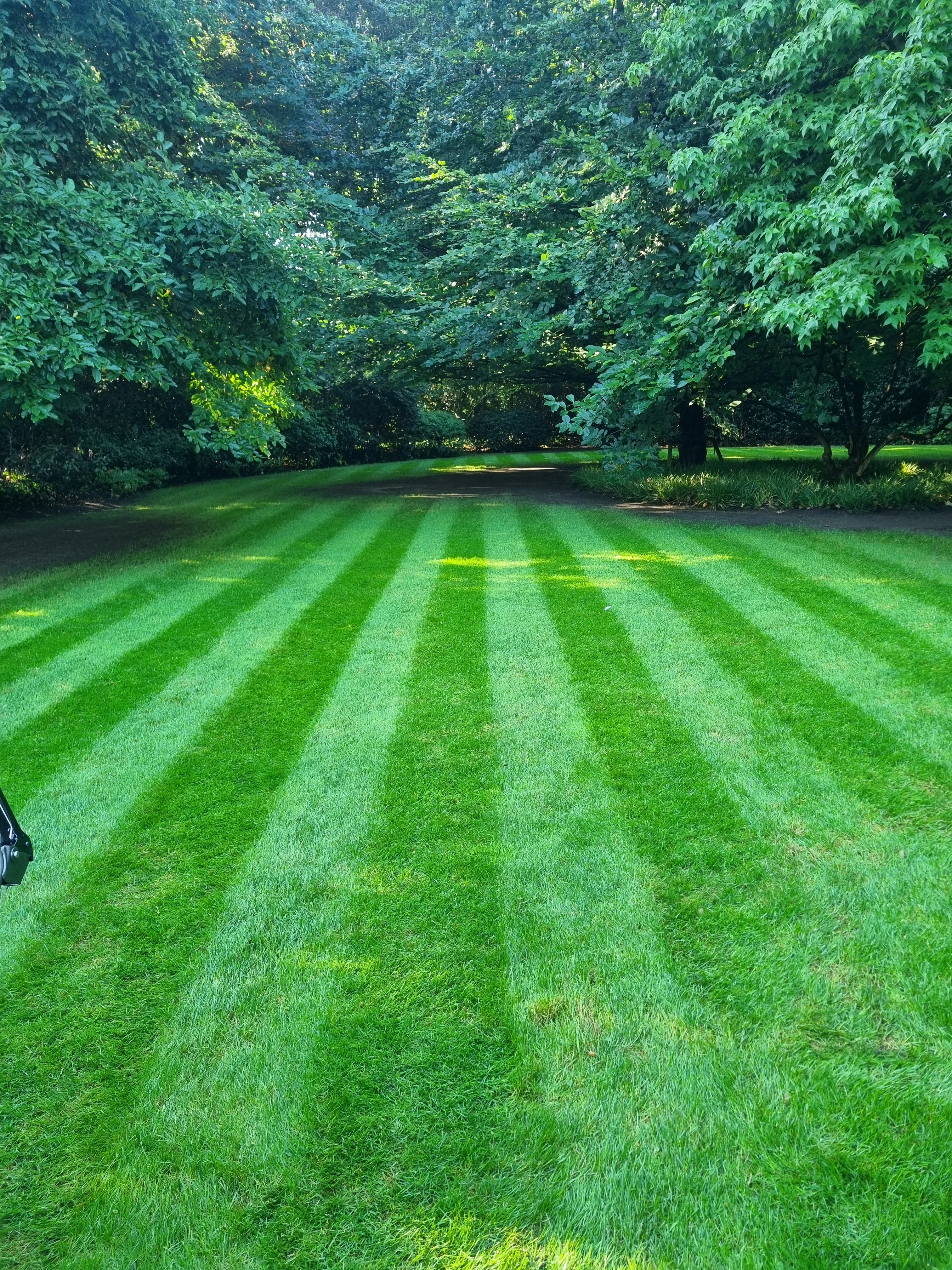 Van Laeken Tuinen.jpg