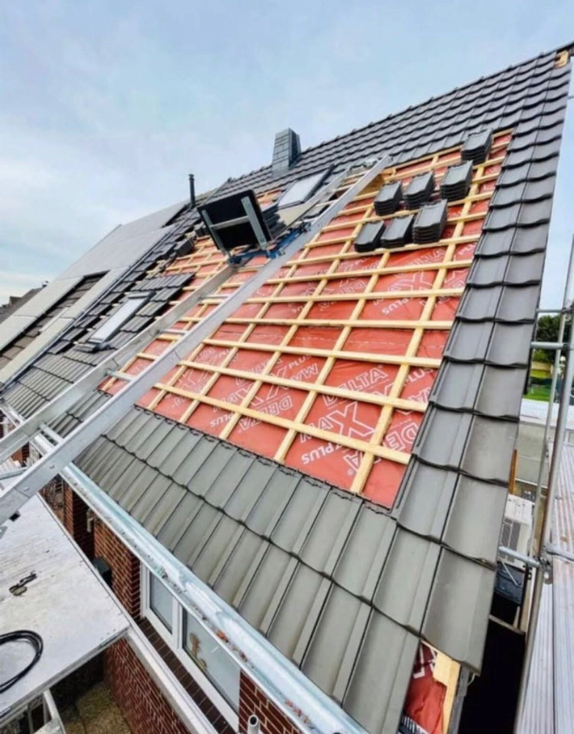 I&R Dachdeckermeister - Neubaueindeckung,  Altbausanierung u- Notfallreparaturen.jpg