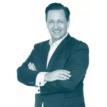 David Stebel Finanz- & Versicherungsmakler.jpg