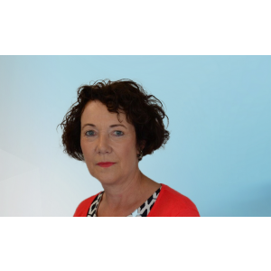 Ruth Hofacker, Selbstständige Finanzberaterin für die Deutsche Bank.jpg