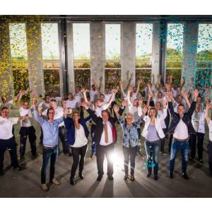 Knipping kozijnen, deuren & dakkapellen.jpg