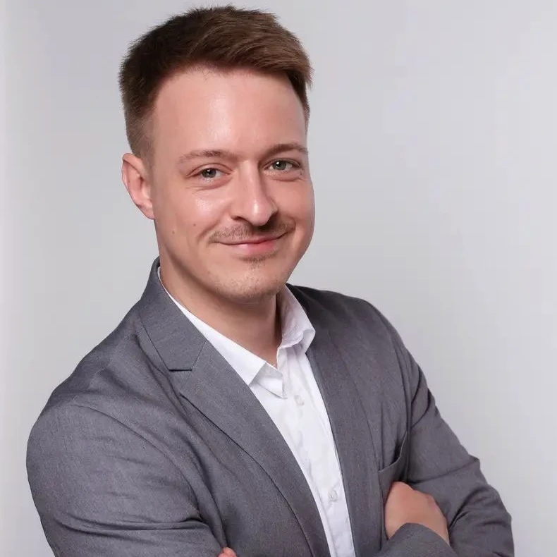 Kian Klother - Finanzberatung.jpg