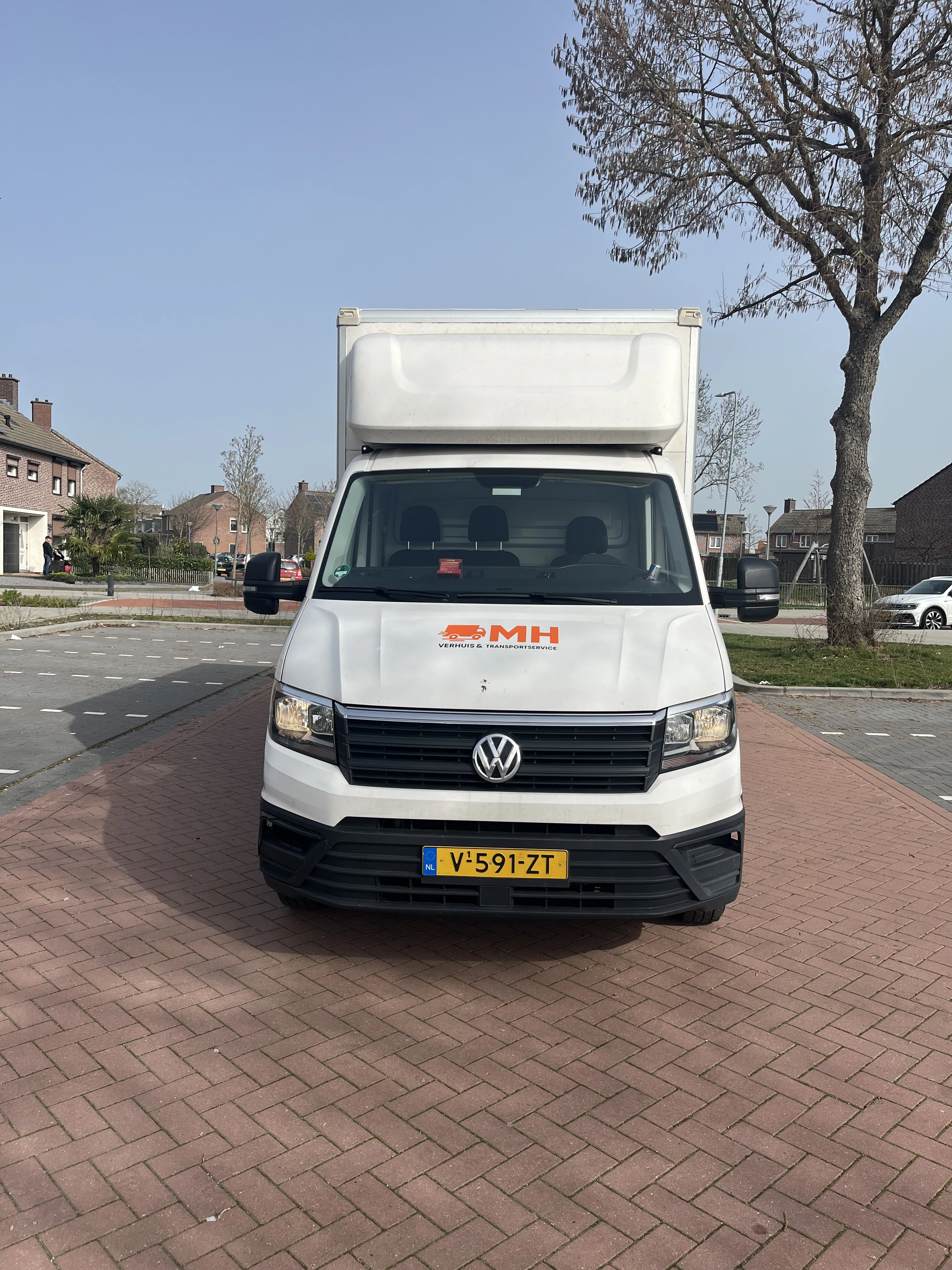 M H Trading bv.jpg