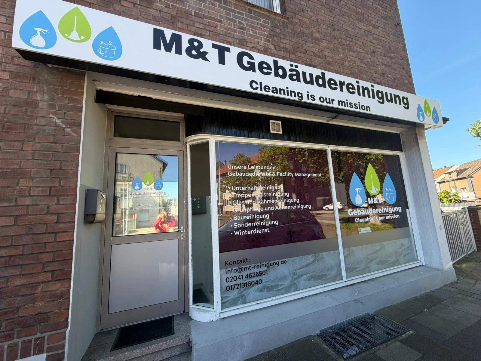 M&T Gebäudereinigung.jpg