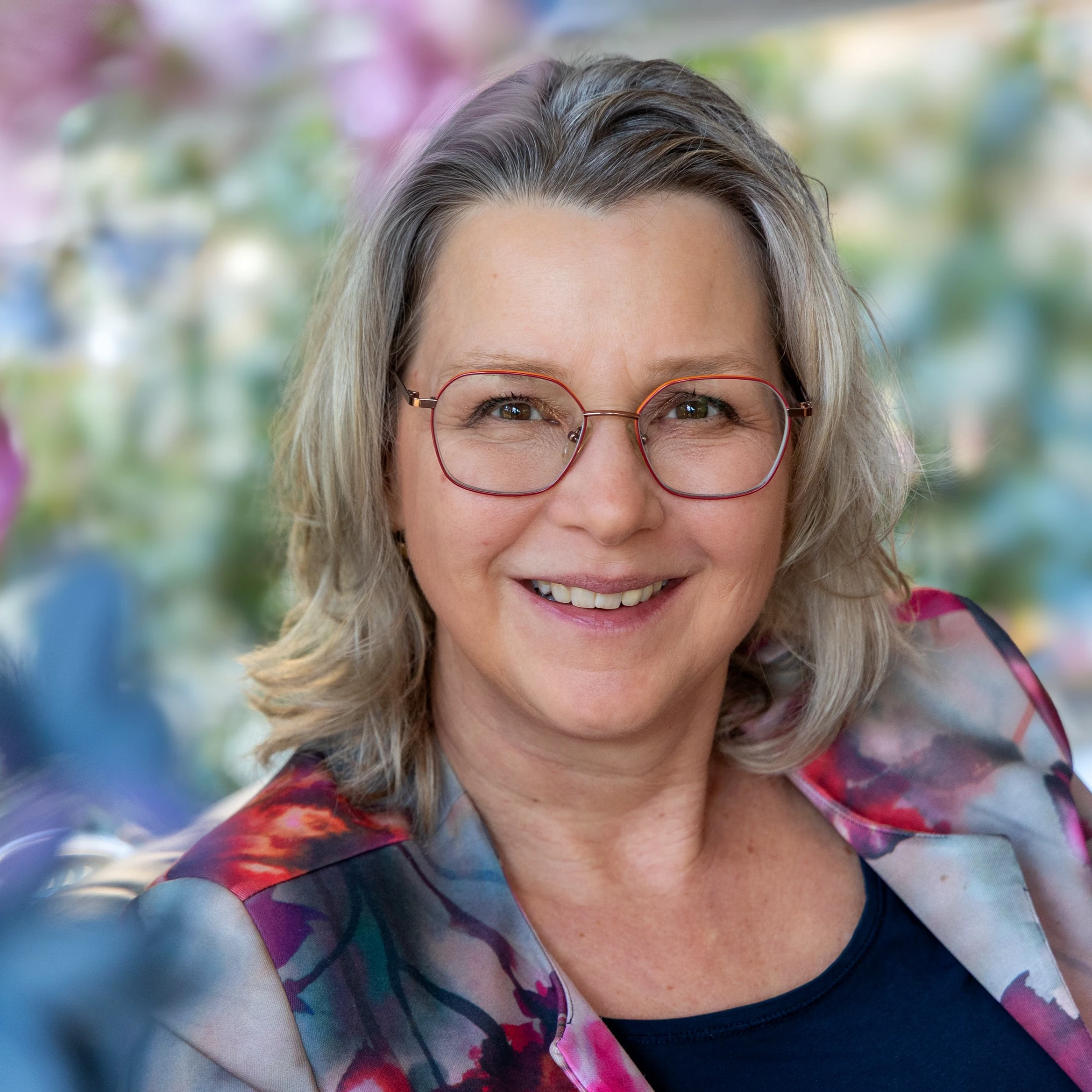 Carla Tijhuis - Uitvaartzorg op Maat.jpg