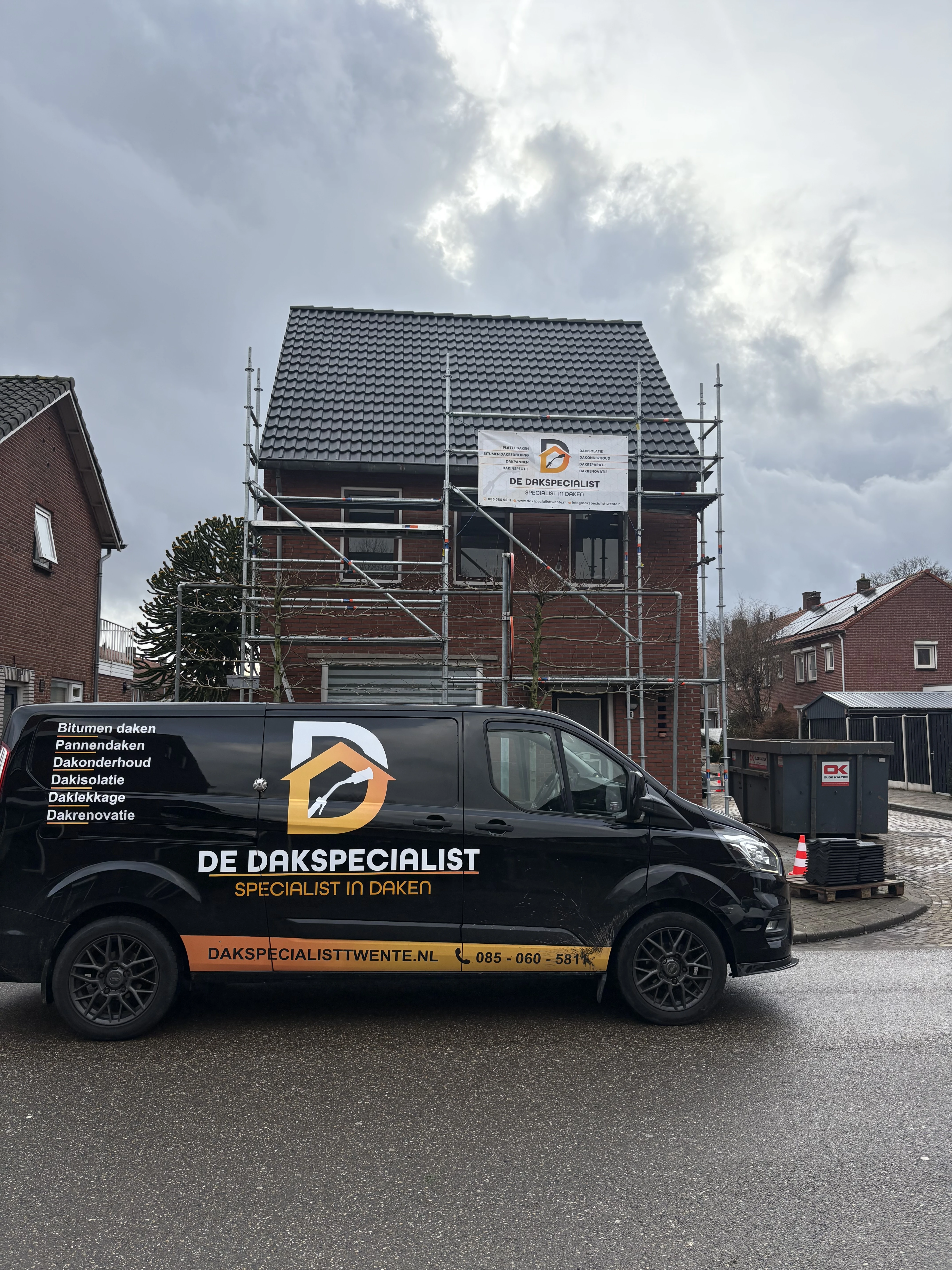 De Dakspecialist Twente B.V.jpg