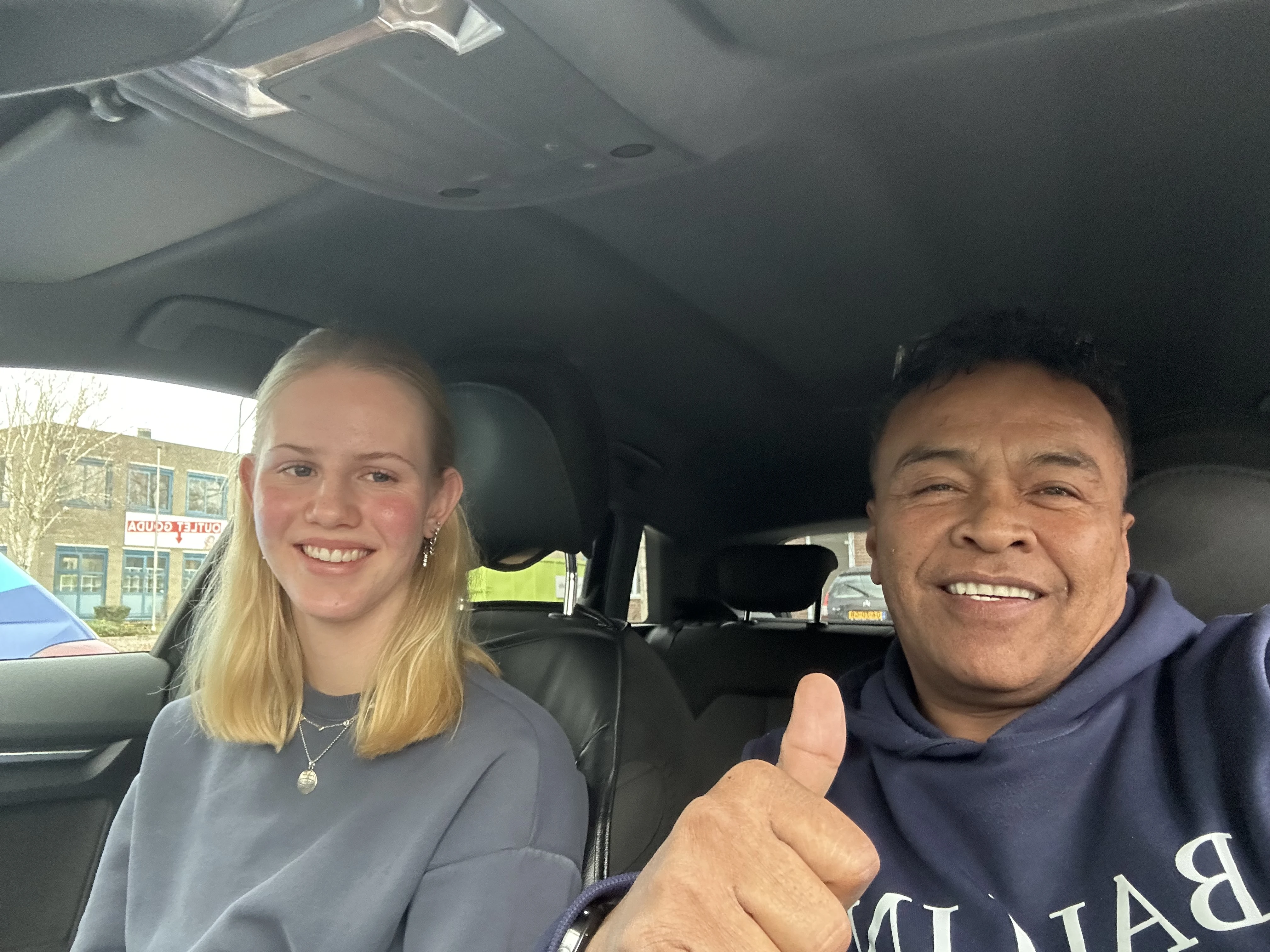 Verowi Rijopleiding | Autorijschool Gouda | Den haag | Leiden | Alphen aan den rijn.jpg