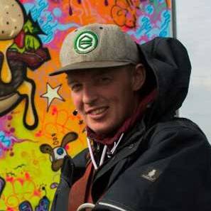 Siesling B.V. | Industriële reiniging - Gevelreiniging - Hoogwerker huren.jpg