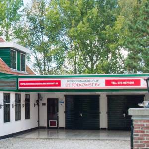 Schoonmaakbedrijf De Toekomst BV.jpg