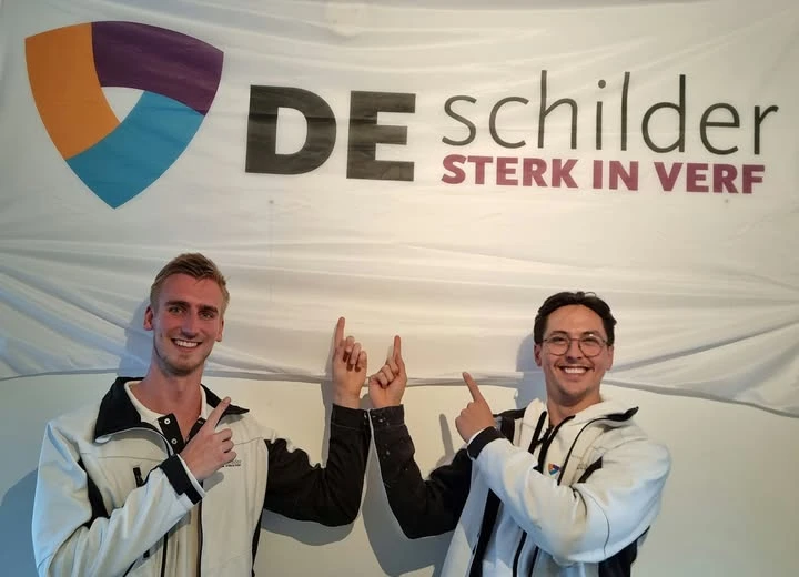 DE Schilder Sterk in verf.jpg